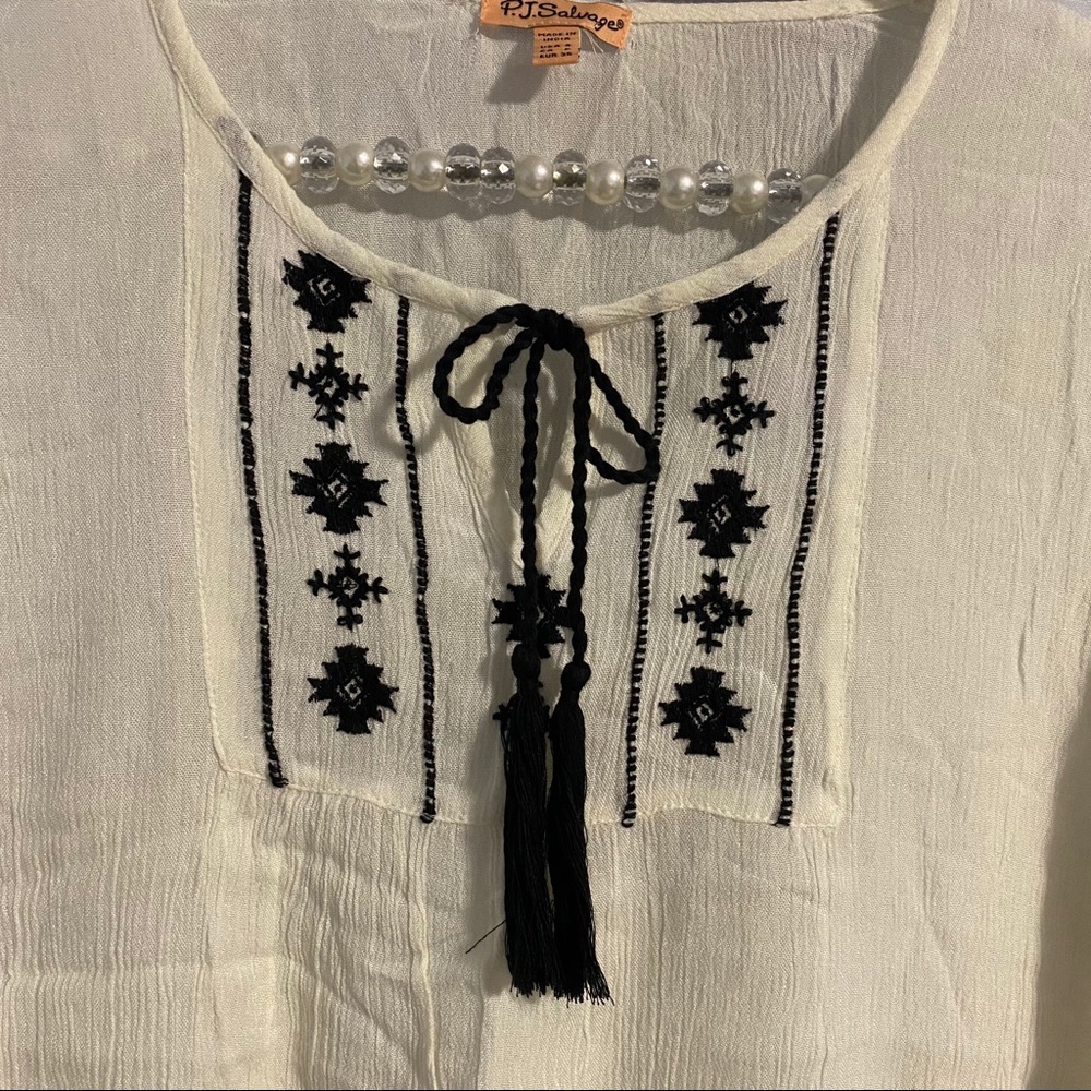 ⭐️HP⭐️ Pj Salvage Tribal Travels Top - Picture 6 of 8